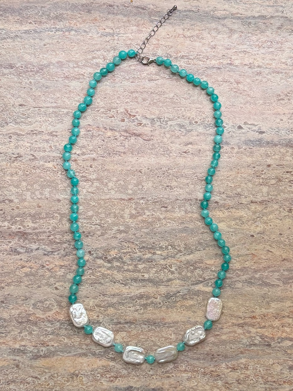 NWOT Tuckernuck Aquamarine and Pearl Necklace